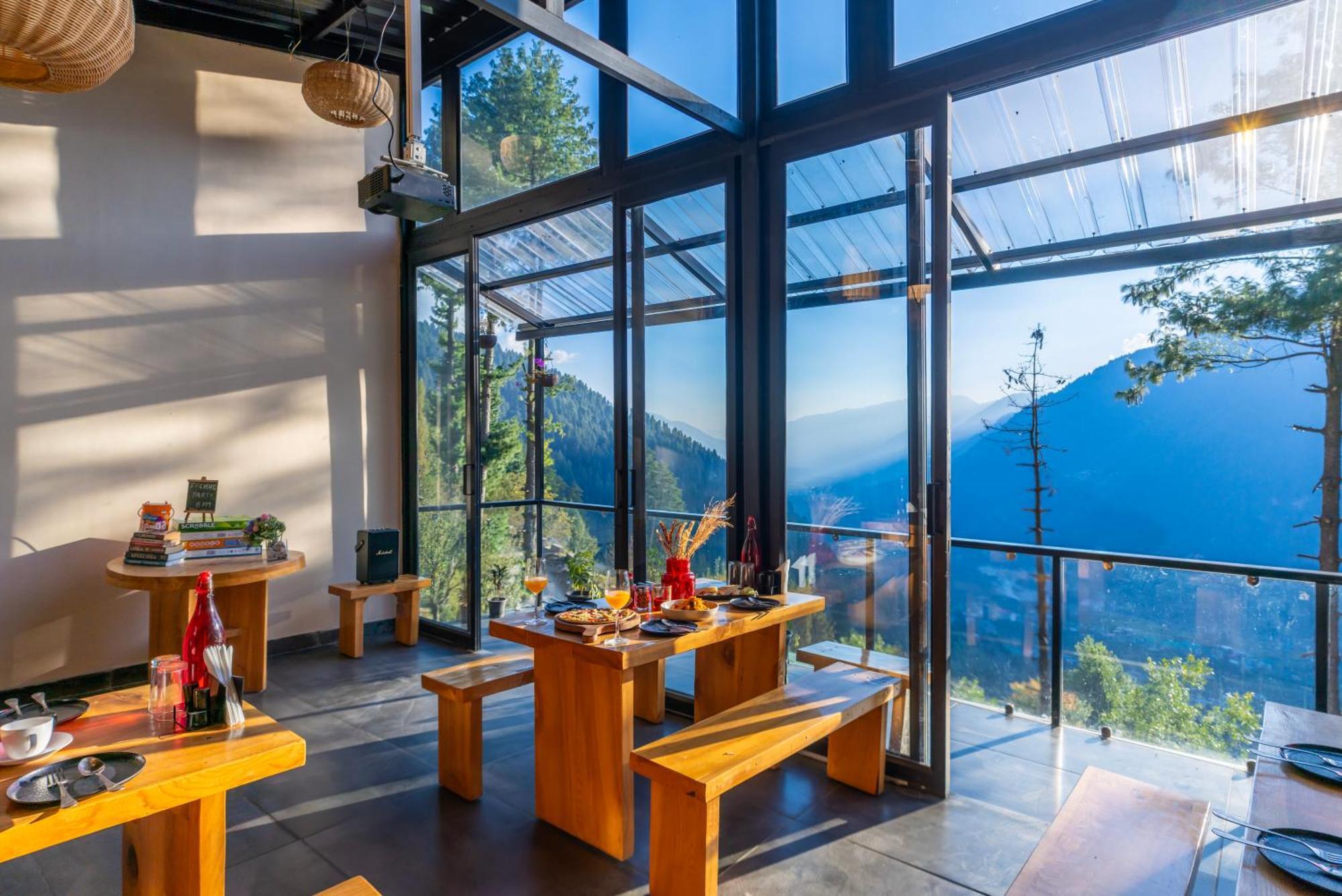 Montane Chalet , Sethan Manāli Zewnętrze zdjęcie
